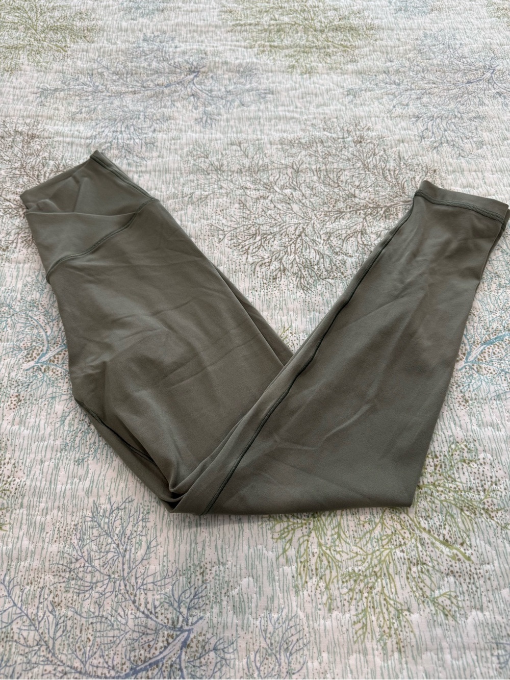 aerie OFFLINE Olive Green 7/8 High-Waist Leggings